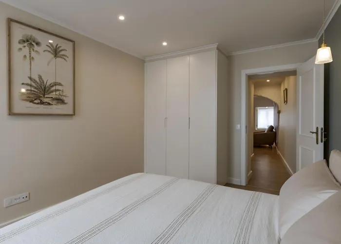 شقة Peixeira And *